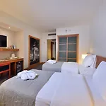 Moevenpick Bosphorus 5*