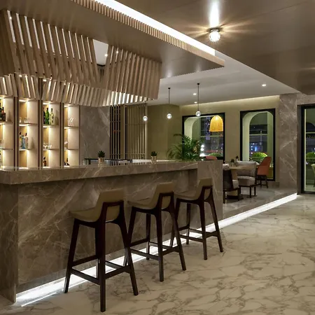 Moevenpick Bosphorus 5*