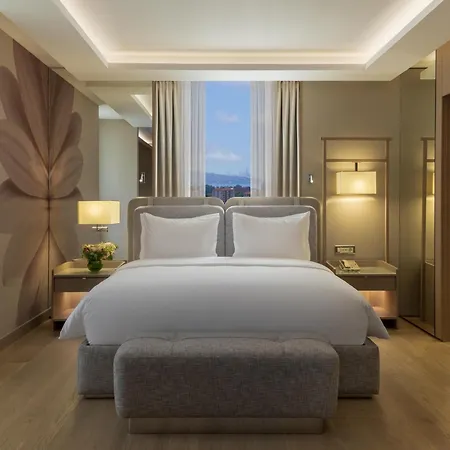 Moevenpick Bosphorus 5*