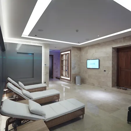 Moevenpick Bosphorus ホテル 5*