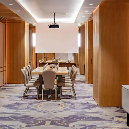 ホテル Moevenpick Bosphorus